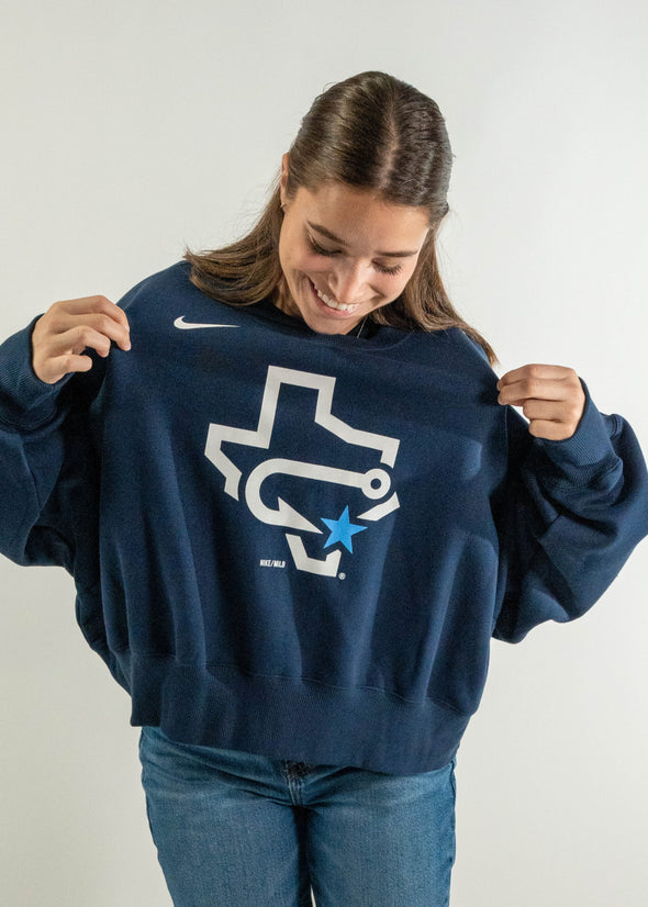 Nike - Women's - Fleece Crew Phoenix