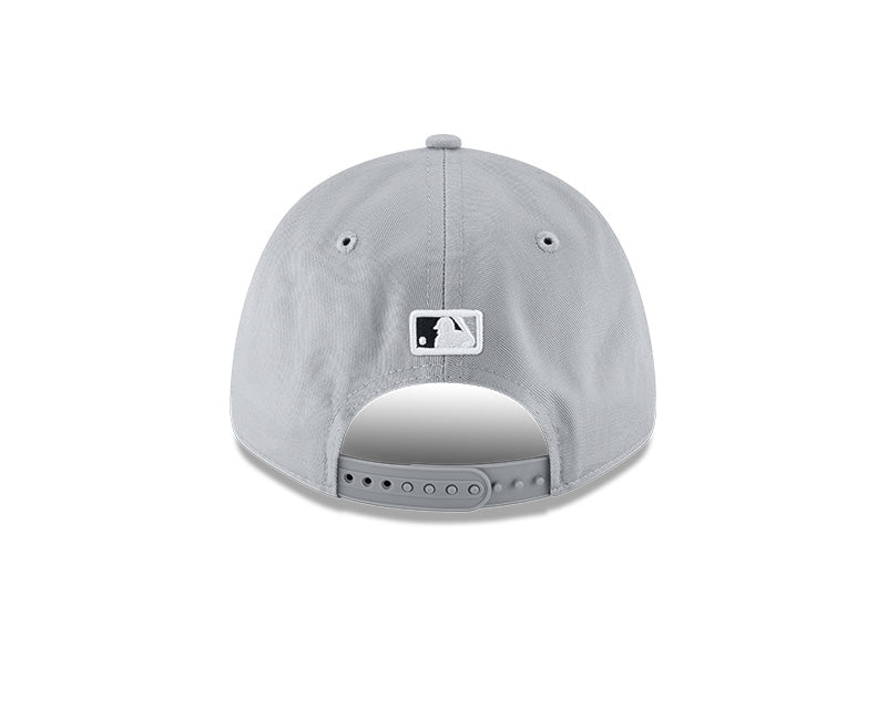 Men's Houston Astros New Era Gray 2022 World Series Champions Locker Room  Replica 9TWENTY Adjustable Hat